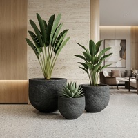 Ensemble de 3 jardinières GRC gris pierre foncé, texture rugueuse de roche volcanique, pot à fleurs en béton, intérieur/extérieur, hôtel, villa