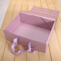 Boîte cadeau en carton rigide avec fermeture magnétique de luxe, personnalisée avec logo en or, en gros, couleur violette, pour emballer des vêtements