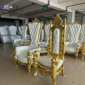 เก้าอี้บัลลังก์หนัง PU สีขาวสไตล์ยุโรป LEDA พร้อมโครงสีทอง สำหรับเฟอร์นิเจอร์ห้องจัดเลี้ยงโรงแรม - Product Image 2