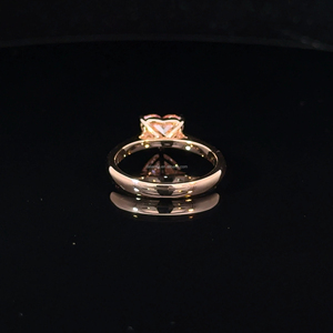 Anello di Fidanzamento Personalizzato in Oro 18K con Diamante Rosa Taglio Cuore da 2 CT, Design Classico in Oro Rosa, Certificato IGI - Product Image 3