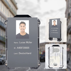 Nuevo tarjetero transfronterizo para PC, diseño vertical de diamante negro, estilo mecha robusto, protector de tarjetas de identificación, porta documentos. - Product Image 2