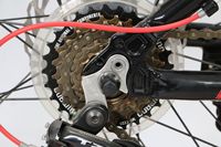 Nouveau design Vélo à pneus larges Shark en gros, cadre en aluminium 26*4.0, 21 vitesses, frein à disque