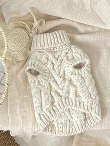 Suéter de Lujo Clásico de Ganchillo para Perra <span class=keywords><strong>Galgo</strong></span> Italiano, Ropa Personalizada para Mascota 100% Lana de Cachemira - Product Image 4