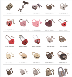 爱心挂锁迷你挂锁礼品盒爱心结婚礼品垫锁 - Product Image 4