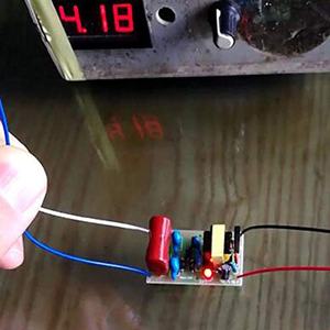 DC 3,7V auf 1800V Booster Step-up Modul Lichtbogen-Puls DC-Motor mit Hochspannungskondensatoren - Product Image 6