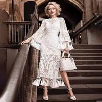 Robe de soirée élégante blanche en satin à col en V, longueur ras du sol, style européen, pour femme, modèle Dq468