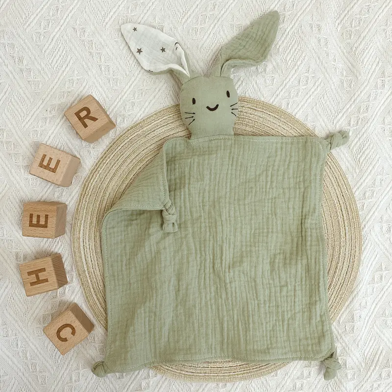 Custom Lovey Newborn Baby Bedding Muslin Comforter Baby Security Blanket With Soft Stuffed Animal Toy