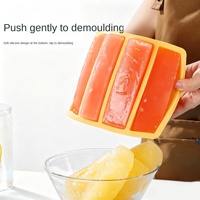 Bac à glaçons en silicone à quatre compartiments pour refroidir rapidement la bière et le whisky (vente en gros)