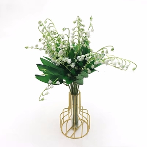 Decoración de Boda de Alta Calidad, Flores Pequeñas Simuladas con Hojas Verdes, Lirio de los Valles de Plástico Individual - Product Image 1