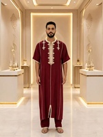 Nouvelle Tendance, Vente Chaude : Robe Longue Homme Style Ethnique Musulman à Manches Longues – Vêtements pour Hommes d'Europe, d'Amérique et d'Afrique