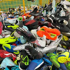 S24, оптовая продажа с фабрики, подержанная обувь для мужчин, подержанная обувь для футбола, китайская брендовая Высококачественная обувь - Product Image 2