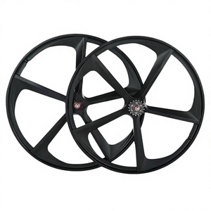 Juego de Ruedas para Bicicleta Magicbros <span class=keywords><strong>Fixie</strong></span> 700c de Alta Calidad, <span class=keywords><strong>Llanta</strong></span> de Aleación de Magnesio con Sistema de Frenos V, Cobertura Profunda - Product Image 3