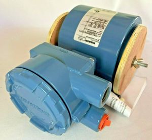 Hot Selling Nieuw in doos voor 8711 Wafer magnetische flowmeterzender voor gas OEM aanpasbaar met 8732EMT2A1M4 - Product Image 4