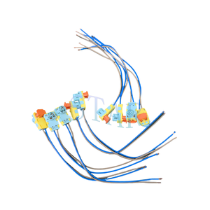 Fábrica Custom 2 Pin Feminino Car Connector 15cm Nylon Isolado Automotive Pigtail Wire Harness para Automóveis - Product Image 6