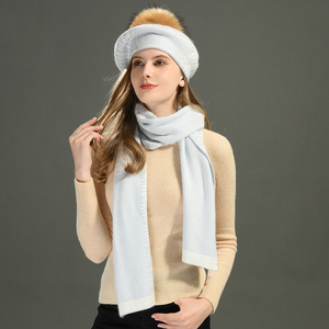 Jxwatcher En gros <span class=keywords><strong>Ensemble</strong></span> de luxe personnalisé pour <span class=keywords><strong>femme</strong></span> : <span class=keywords><strong>Béret</strong></span> tricoté en laine douce et cachemire, <span class=keywords><strong>écharpe</strong></span> longue chaude d'hiver et bonnets-<span class=keywords><strong>écharpe</strong></span>s d'hiver - Product Image 4