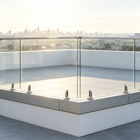Support de balustrade en verre sans cadre en acier inoxydable moderne personnalisable avec finition noire pour escaliers et balcons extérieurs
