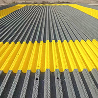 Dalles de sol modernes en PP modulaires à emboîtement, antidérapantes, imperméables, carrées, pour atelier intérieur, lavage de voitures, connexion sans joint