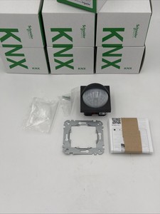 MTN632714 KNX <span class=keywords><strong>ARGUS</strong></span> 180/2,20m up FLUSH MOUNTED ANTHRACITE SYSTEM M Contrôleur <span class=keywords><strong>de</strong></span> programmation PLC - Product Image 1