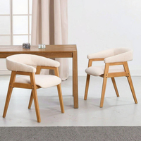 Chaises de salle à manger en tissu d'ameublement en lin crème moderne avec pieds en bois élégants pour la cuisine ou l'hôtel