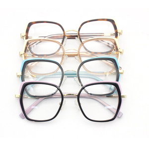 <span class=keywords><strong>AM003</strong></span> Lunettes de vue mode pour femmes Offre Spéciale Monture optique en métal acétate rose or bleu massif Face diamantée Stock prêt pour la lecture - Product Image 6