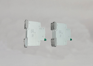 Disjoncteur DC 63A 250VDC 6ka 2p CE pour applications PV, stockage d'énergie et autres applications DC - Product Image 6
