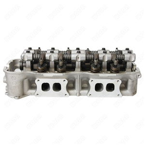 トモ20口 EEE Z24 Complete Cylinder Head For Nissan D21 4 / 8 spark