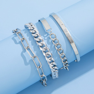 Set di 4 Braccialetti con Scritta LOVE per Donne, Stile Punk, Catena Geometrica, Gioielli da Polso alla Moda - Product Image 3
