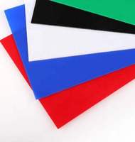 Panneau PMMA teinté vibrant avec masque protecteur transparent, plaque de plexiglas colorée pour enseignes et signalétique créatives au néon