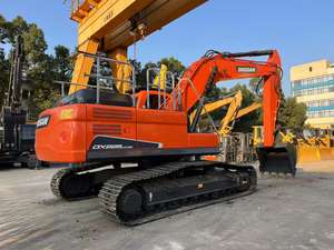 Excavadora Usada Doosan 225LC-9C de 22 Toneladas, Original Coreana - Motor/Bomba en Buen Estado, Disponible Ahora + 1 Año de Garantía - Product Image 6