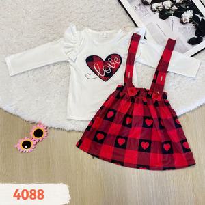 ชุดเสื้อผ้าเด็ก ชุดกระโปรง กางเกง สำหรับวันวาเลนไทน์ ลดราคาพิเศษ ขายส่ง เสื้อผ้าเด็กผู้หญิง ชุดเด็ก บูติก เบบี้ โรเมเปอร์ - Product Image 4