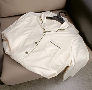 Ensembles de pyjama pour femmes en soie de glace d'été de vente chaude, vêtements de nuit doux et lisses à manches courtes - Product Image 5