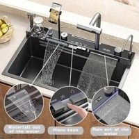 Évier de cuisine intelligent moderne à cascade simple en acier inoxydable 304 avec affichage numérique en nid d'abeille, station de travail, lave-tasses et support pour téléphone