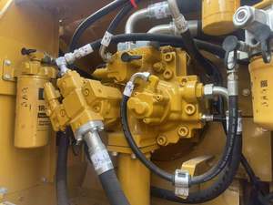 Excavatrice sur chenilles d'occasion CAT 330D, 30 tonnes, Caterpillar 330D 330D2L, avec accessoire tarière certifié CE, également compatible CAT 320D - Product Image 6