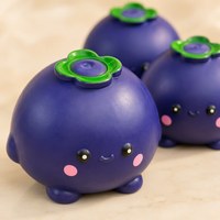 Grande peluche en forme de myrtille, à récupération lente, douce et anti-stress, modèle de fruit original et mignon
