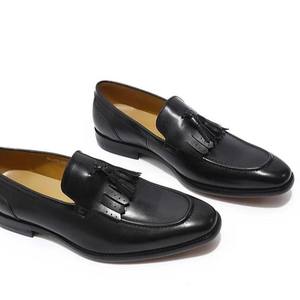 Chaussures en cuir à franges vintage de style anglais, très vendues en 2026, pour hommes - Chaussures professionnelles et décontractées pour les ateliers d'artisanat - Product Image 3