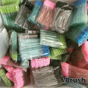 Divers outils pour cils : colle à cils, adhésif, shampoing, brosse, ruban adhésif, pince à épiler, adaptés à <span class=keywords><strong>l</strong></span>'application de faux cils et <span class=keywords><strong>au</strong></span> maquillage des sourcils. - Product Image 3