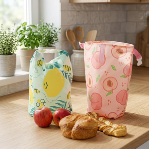Sac à déjeuner à cordon avec motif de fruits mignons, en tissu non tissé, écologique, pour le stockage des aliments, style décontracté, rose et vert menthe - Product Image 1