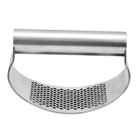 Hete Verkoop Handleiding Metalen Knoflookpers 430 & 304 Rvs Rocker Chopper Fruit & Groente Dunschiller & Scraper Pc Plastic Type