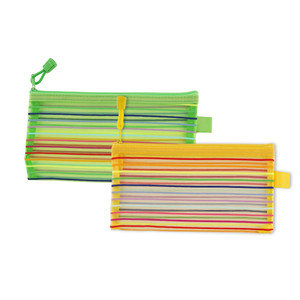 Astuccio in tessuto di Nylon con Design a righe con cerniera liscia - Product Image 6