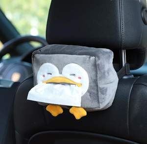Caja de pañuelos de felpa personalizada, creativa y linda, con diseño de león y pingüino, para colgar en el coche, juguetes de peluche para el respaldo del asiento del coche. - Product Image 4