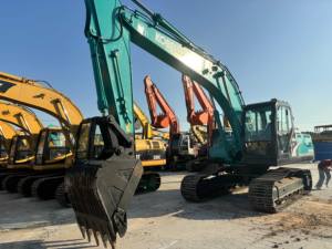 รถขุดโคเบลโก้ SK200 มือสอง เครื่องจักรก่อสร้าง เคลื่อนย้ายดิน ประสิทธิภาพสูง สภาพการทำงานยอดเยี่ยม มีสินค้าในสต็อก - Product Image 4