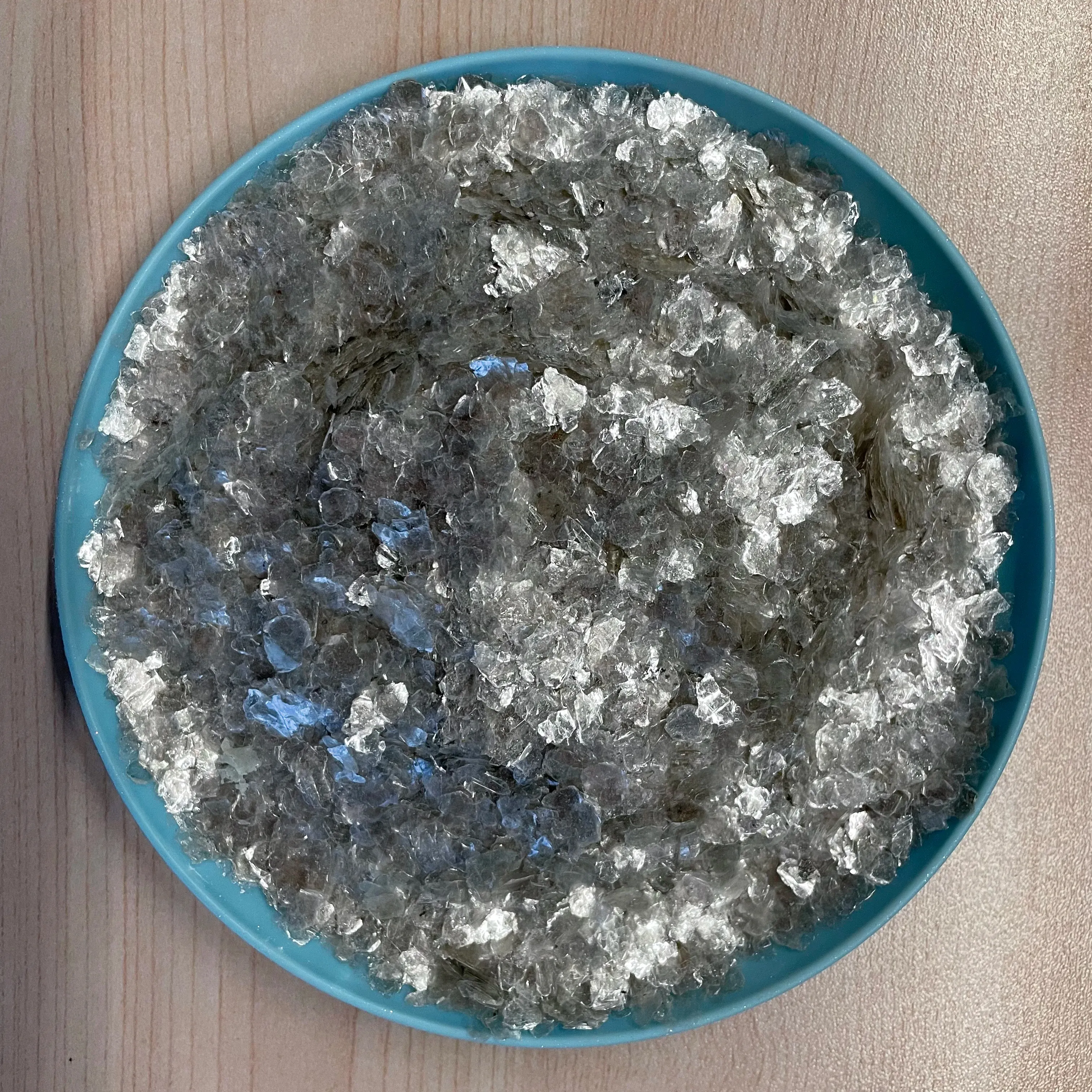 Bulk Buy Flakes Price Mica Powder Pigment Phlogopite Muscovite Pearl Mica Poudre for Machining for Artists and Crafters
