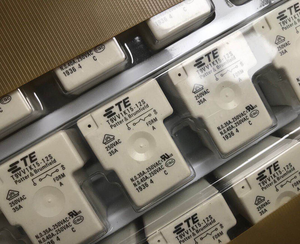 Relé de Potencia T9VV1K15-12S 12VDC 40A SPST-NO para Montaje en PCB, Relé de Uso General - Product Image 3