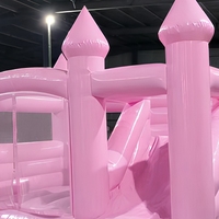 Château gonflable rose en PVC Hansenland pour événements professionnels, mariages, anniversaires, fêtes, avec installation facile