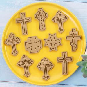 Lot de 8 <span class=keywords><strong>emporte</strong></span>-pièces et tampons en forme de croix de Pâques, moules à biscuits en plastique, outils de pâtisserie, kit pour fondant et chocolat Cozedura Factory - Product Image 4