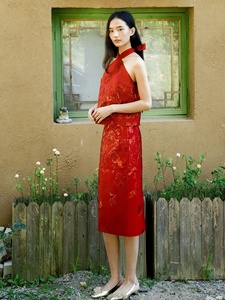 Nuovo Set da Spiaggia in Stile Cinese con Top Halter Antistatico in Jacquard Rosso Vino e Gonna <span class=keywords><strong>Vintage</strong></span> Ricamata per Brindisi della <span class=keywords><strong>Sposa</strong></span> - Product Image 3