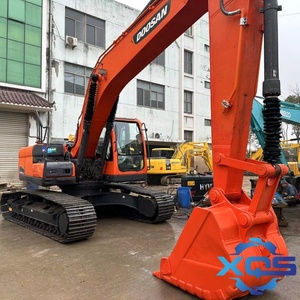 Excavatrice hydraulique d'occasion Doosan DX225LC-9C modèle 2022, 22 tonnes, avec moteur, pompe et alternateur - Product Image 1