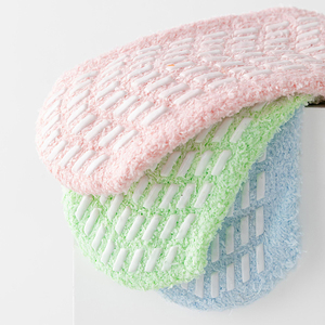 Chaussettes Chaudes et Douces Antidérapantes en Peluche pour Femmes – Idéales pour Dormir - Product Image 4
