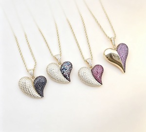 Collier Pendentif Cœur Demi- Pierre Demi-Métal Couleurs Mixtes avec Micro-Pavé de Zircon Cubique et Chaîne Torsadée pour Femme - Product Image 5