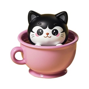 แก้วน้ำลายการ์ตูนแมวน่ารัก พร้อมฟิกเกอร์ PVC สำหรับตกแต่งโต๊ะ - Product Image 4